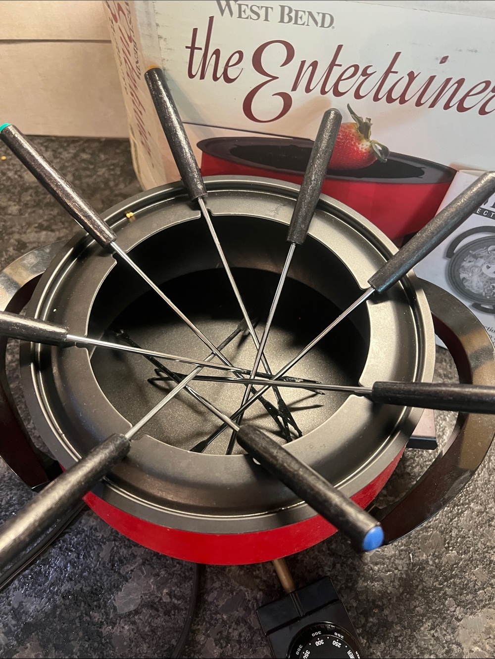 West Bend The Entertainer Red Electric Fondue Pot. Believed new in box. - Picture 2 of 6